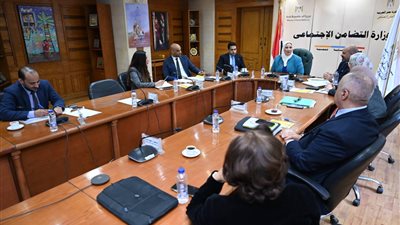 وزيرة التضامن: الطبقة المتوسطة صمام الأمان لأي مجتمع