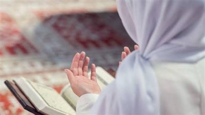 دعاء الأحفاد في يوم الجمعة للجد المتوفي.. إكرام الذكرى