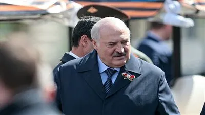 رئيس بيلاروس يحذر من أحداث ضخمة قد تشعل النيران في العالم كله