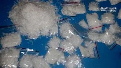 تفاصيل ضبط 2،400 كيلو مخدر من أيس وهيروين داخل سيارة بالمقطم 