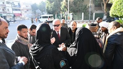 محافظ قنا يستقبل الفوج الخامس من ذوي الهمم ممن تسلموا أطراف صناعية 