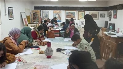 ورش فنون تشكيلية بمناسبة أعياد الشرطة وثورة يناير بثقافة الإسماعيلية