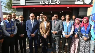 محافظ سوهاج يستقبل وزيرة الثقافة لافتتاح أكبر معرض للكتاب خارج القاهرة