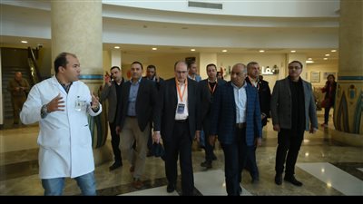 قيادات مؤتمر الأورمان للتنمية المستدامة ينظمون زيارة لدعم مرضى السرطان