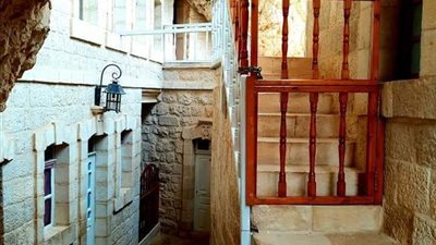 كل ما تريد معرفته عن جبل التجربة الذي صام عليه المسيح 40 يوما وليلة 