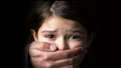 بعد واقعة المُعلم المُتحرش بأسيوط.. عقوبة التحرش بالأطفال بقانوني العقوبات والطفل