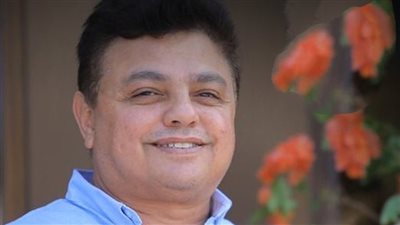 الناقد الفني أحمد سعد الدين: 