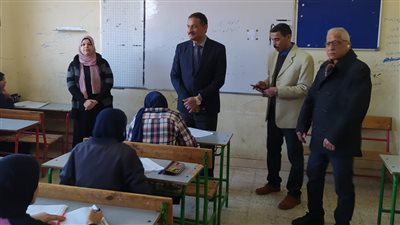 98 % نسبة حضور طلاب الشهادة الإعدادية بامتحان مادة العلوم في الجيزة