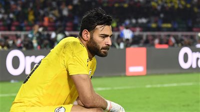 فكري صالح يضع روشتة تألق محمد أبو جبل ويستشهد بـ عصام الحضري