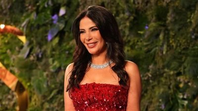 أحدث ظهور لمنى زكي من العرض الخاص لفيلم 