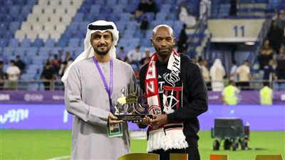 شيكابالا يحصد جائزتي أفضل لاعب وهداف بطولة كأس دبي للتحدي