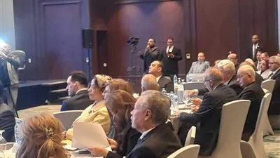 وزير التعليم: الدراسة فى مدارس المتفوقين تساهم فى بناء الشخصية المصرية