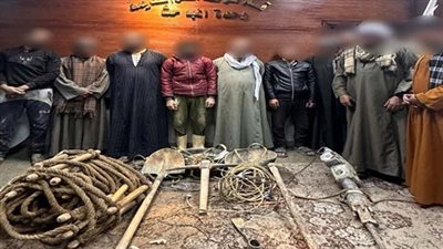 تفاصيل سقوط 10 أشخاص بتهمة التنقيب عن الأثار داخل عقار بمصر القديمة
