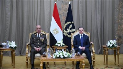 وزير الداخلية يستقبل القائد العام للقوات المسلحة ورئيس الأركان للتهنئة بعيد الشرطة