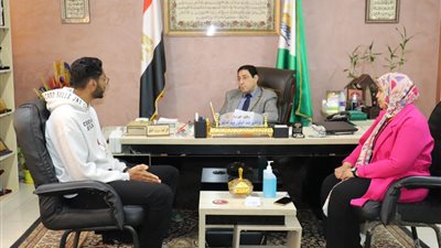 وكيل وزارة الشباب والرياضة بالجيزة يلتقي كيان رواد التطوير لبحث سبل التعاون..صور