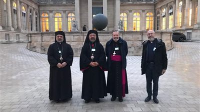 بطريرك الأقباط الكاثوليك والزائر الرسولي بأوروبا يترأسان القداس الإلهي برعية السيدة العذراء بروما 