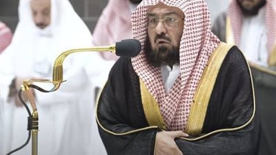 الشيخ السديس يحث الحجاج على كثرة التلبية من حين الإحرام بالحج إلى الشُّروع في رمي جمرة العقبة بالعيد