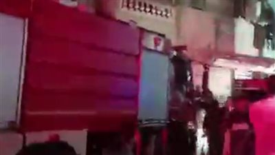 انتداب المعمل الجنائي لمعاينة موقع حريق مدرج بكلية الهندسة