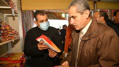 محافظ الغربية يفتتح منفذ 