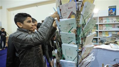 إصدارات مكتبة الإسكندرية تشهد إقبالًا غير مسبوق من جمهور معرض القاهرة للكتاب