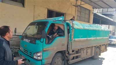 عاجل.. ضبط 8 طن دقيق مدعم قبل بيعها في السوق السوداء بالغربية (صور)