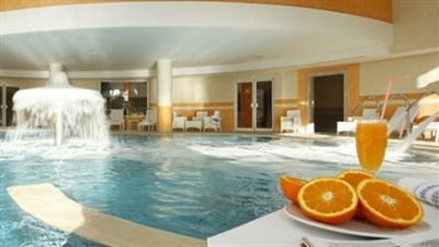 حل للإرهاق والتخسيس.. ماذا تعرف عن العلاج بمياه البحر؟