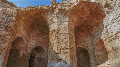 برنامج جدة التاريخية.. العثور على 25 ألفًا من المواد الأثرية تعود أقدمها إلى عصر الخلفاء الراشدين 