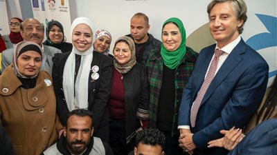 القباج تتفقد أجنحة وزارة التضامن بمعرض القاهرة الدولي للكتاب 