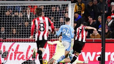 التعادل الإيجابي يحسم الشوط الأول من مباراة برينتفورد ضد مانشستر سيتي في الدوري الإنجليزي 