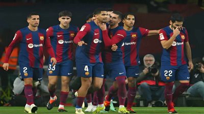 تشكيل برشلونة الرسمي أمام غرناطة في الدوري الإسباني