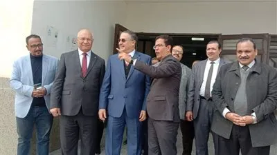 رؤساء جامعة بنها والأهلية بالعبور يتفقدون عدد من المراكز والوحدات