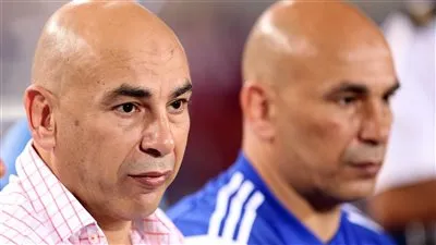 محطات تدريبية في مسيرة حسام حسن.. الزمالك والمصري الأبرز