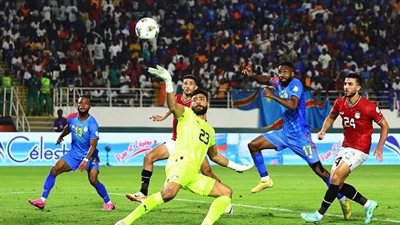 عاجل.. مدرب مصر يروي تفاصيل أزمة كهربا وأبو جبل في معسكر الفراعنة 