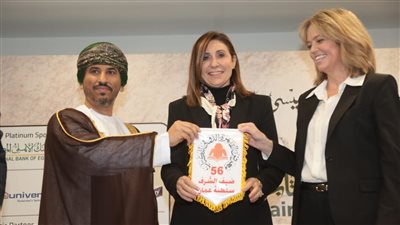 وزيرة الثقافة تُعلن اختيار سلطنة عمان ضيف شرف معرض القاهرة الدُولي للكتاب في دورته الـ56 