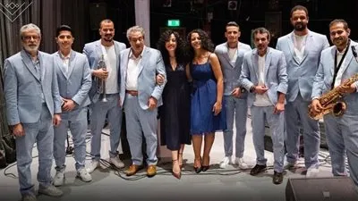 كايرو كافية بين الموسيقى المصرية والفرنسية في الجمهورية