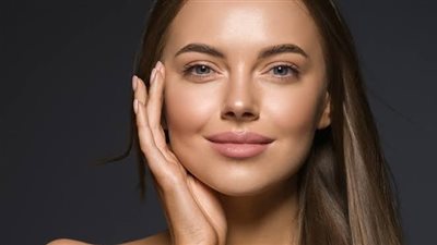 تعرف على أفضل الطرق للحفاظ على نضارة البشرة الدهنية 