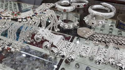 عاجل: تحديث فوري لأسعار جرام الفضة اليوم الجمعة 2/9/2024 في محلات الصاغة