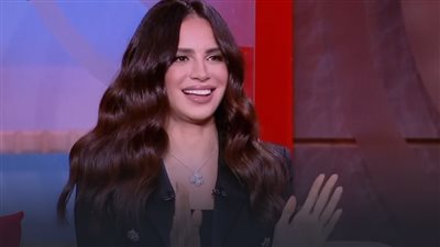 آمال ماهر تتصدر تريند منصة إكس بعد ظهورها مع عمرو أديب