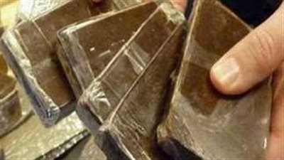 حبس 3 أشخاص بحوزتهم 4 كيلو حشيش بدار السلام 