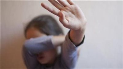 عذبها لمدة يومين.. تفاصيل صادمة في مقتل طفل على يد زوج والدتها بالسيدة زينب