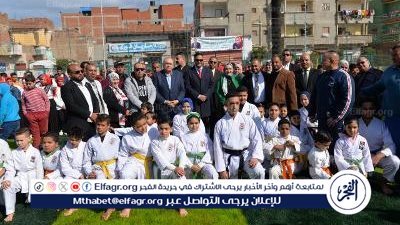 محافظ الدقهلية يفتتح ملعب مركز شباب بسنديلة التدريبي ببلقاس (صور)