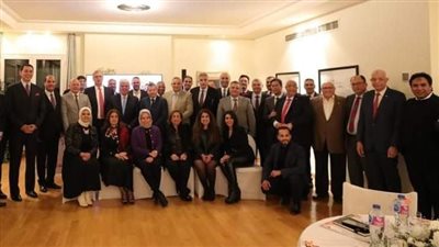 رئيس جامعة المنوفية يشهد جلسة 