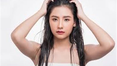 الخل الأبيض.. فوائد وطرق استخدامه للشعر