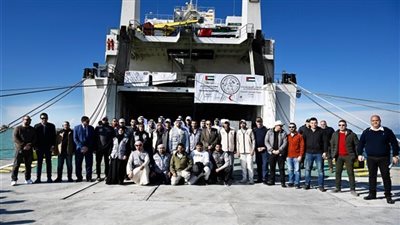 تمهيدا لإدخالها لغزة.. وصول سفينة المساعدات الإماراتية الثانية لميناء العريش