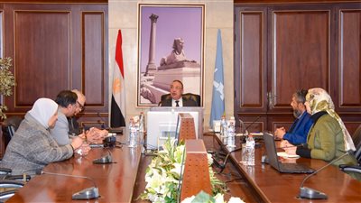 محافظ الإسكندرية يناقش معدلات إنجاز مشروعات حماية الشواطئ ويناقش أنشطة المشروع الخاصة بحماية منطقة الدلتا