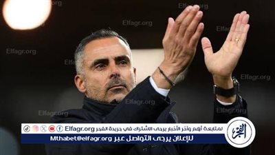 لهذا السبب.. محاضرة فنية تجمع جوميز باللاعبين على ملعب أكاديمية المهد بمدينة الرياض 