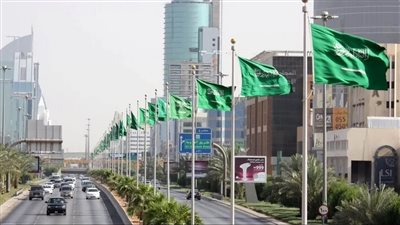 8 آلاف علم تزيّن الرياضَ احتفاءً بذكرى يوم التأسيس