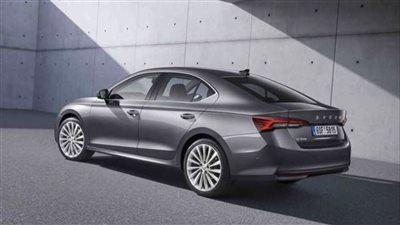 سكودا تكشف عن تحديثات جديدة لأوكتافيا: تصميم مطور وتكنولوجيا متقدمة في الداخل