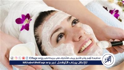 لتفتيح وشد البشرة في وقت قصير جدًا.. خطوات تحضير ماسك النشا وماء الورد 