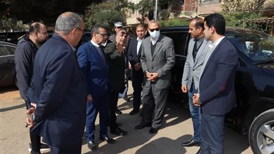 تخصيص قطعة أرض لإنشاء سوق حضاري وموقف سيارات بمدينة القناطر الخيرية